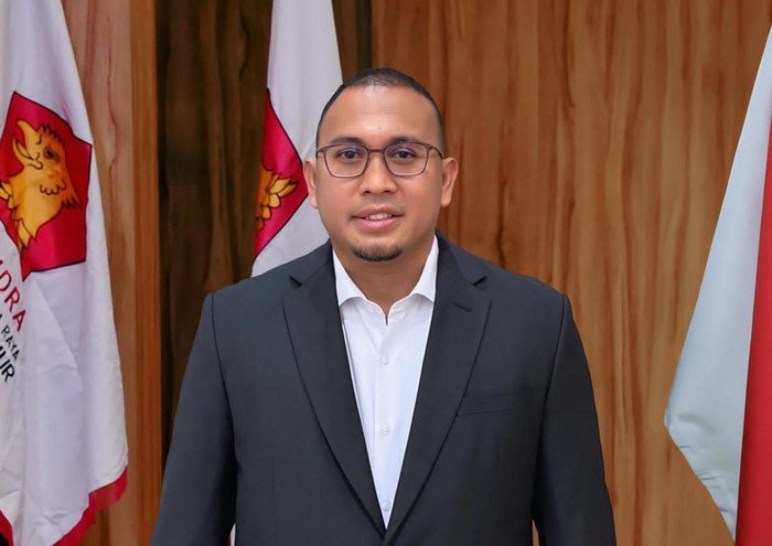 Andre Rosiade Bagikan 65 Ribu Paket Sembako Rayakan HUT Ke-18 Gerindra di Sumbar